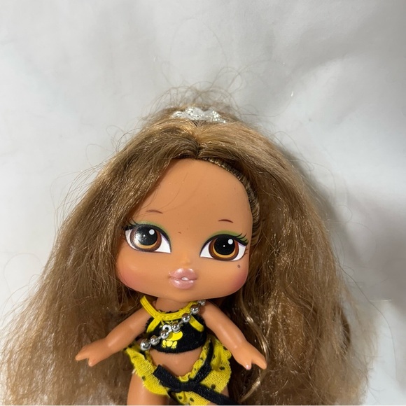 Vintage 2004 Hair Flair Yasmin Doll - Picture 2 of 4